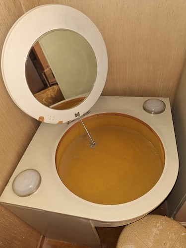 Toeletta specchio pouf - toeletta,